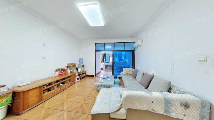 浦兴街161号二手房实景图