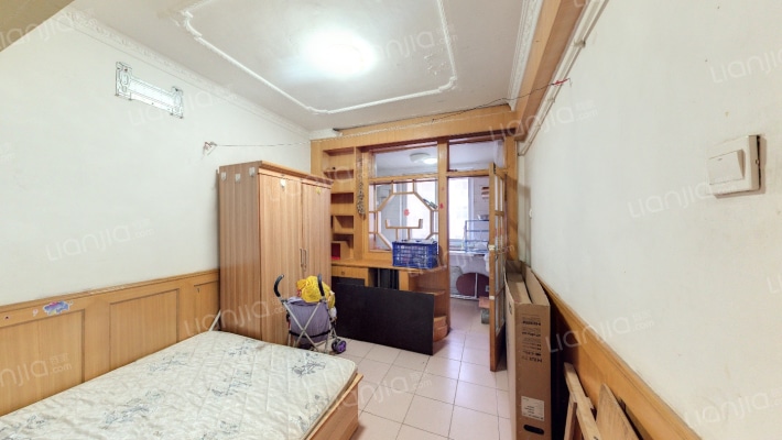 中隧东院小区二手房实景图