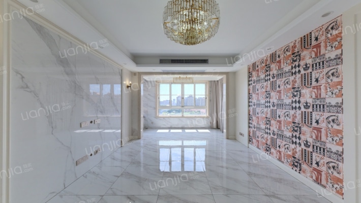 恒盛湖畔豪庭东区二手房实景图