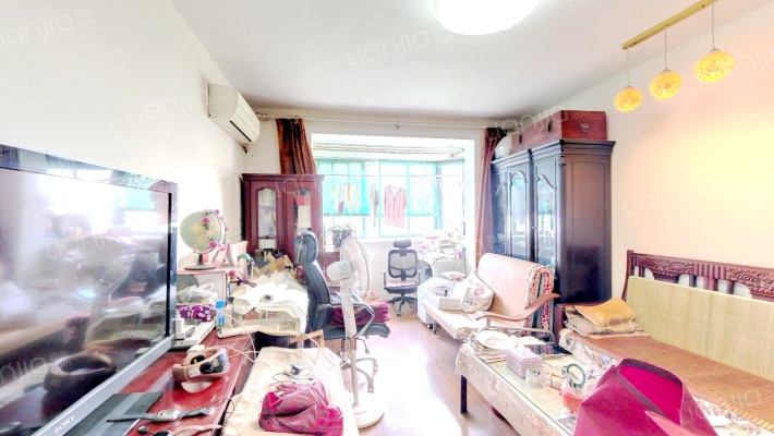 鲁班大楼二手房实景图