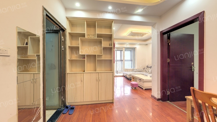 绿地香树花城二手房实景图