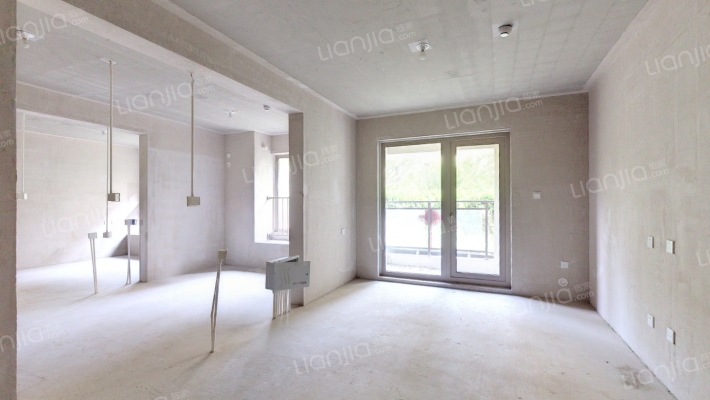 龙湖春江悦茗二手房实景图