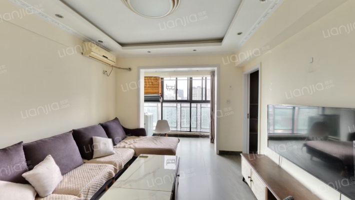 弘邦领邸二手房实景图