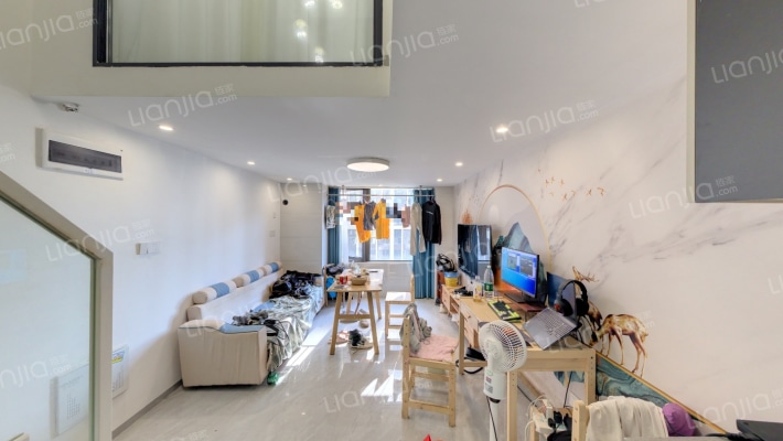 新城悦隽公园二手房实景图