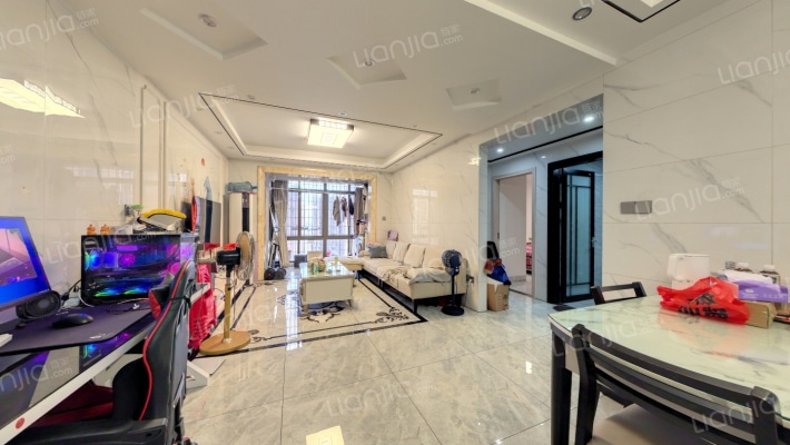 禹洲中央海岸三期二手房实景图