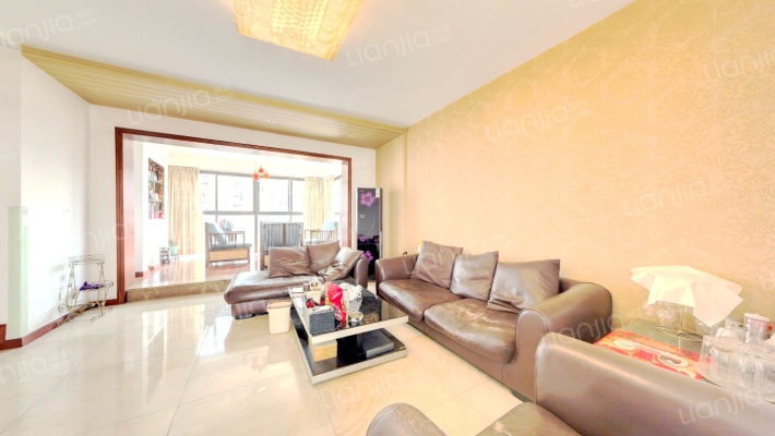 康河郦景三期二手房实景图