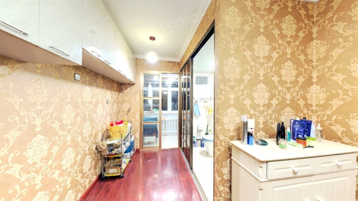 嫩江小区二手房实景图