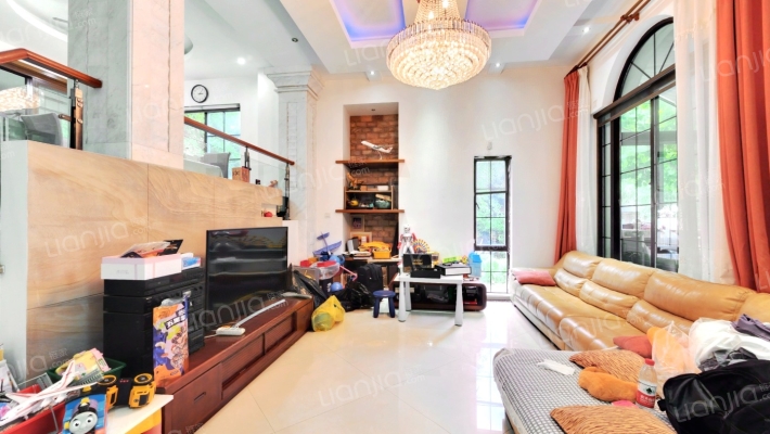 星辰园(别墅)二手房实景图