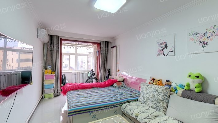 晶颖佳苑二手房实景图