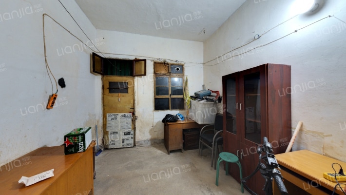 尚勤路407号二手房实景图