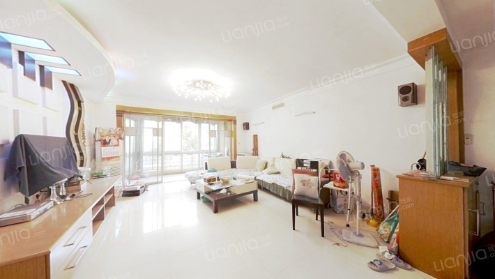 蓝天雅苑二手房实景图