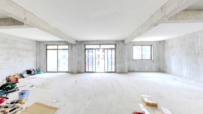 上岸花苑二手房实景图