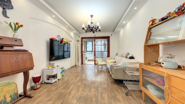 北江锦城二手房实景图