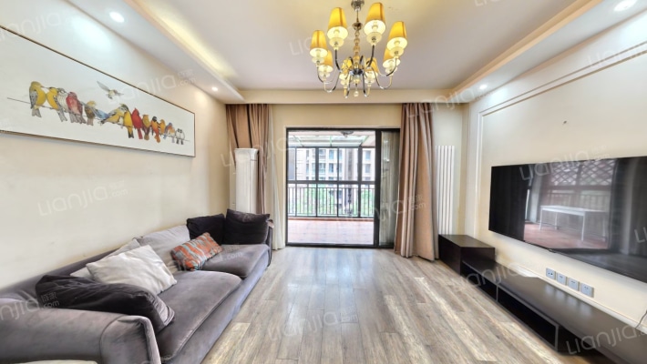 堰山和畔4期二手房实景图