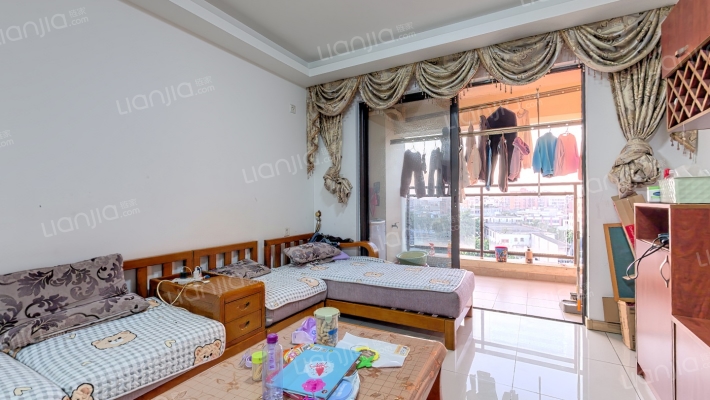 万科城市广场二手房实景图