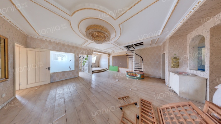 世纪路中段二手房实景图