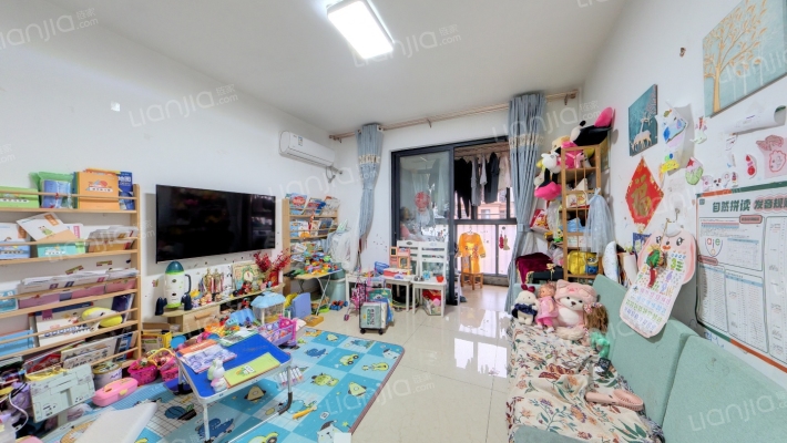 鹅境雅园二手房实景图