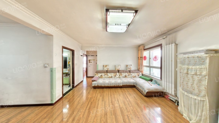 华山幸福嘉苑二手房实景图