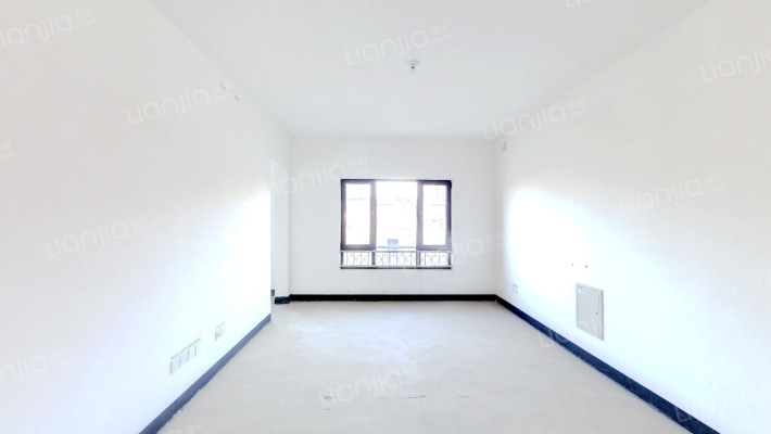 融创臻园二手房实景图