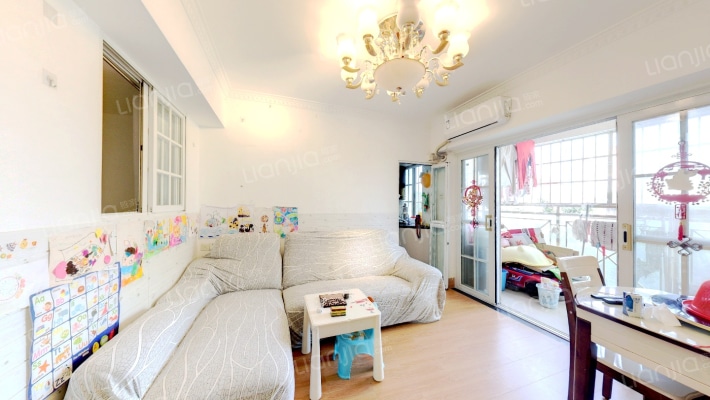 品湖雅居二手房实景图