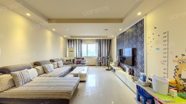 华宇龙泉大厦二手房实景图