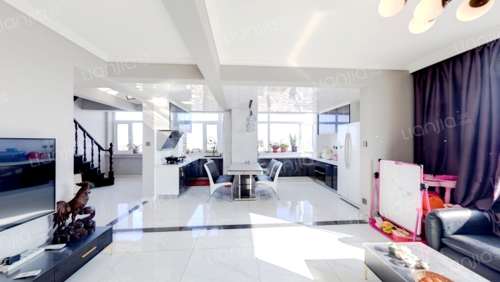 郡原小石城二期C区二手房实景图