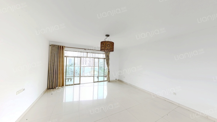 东田翠湖湾二手房实景图