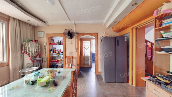 江海东村二手房实景图