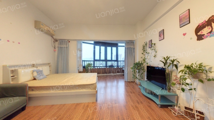 威斯广场星际公寓二手房实景图