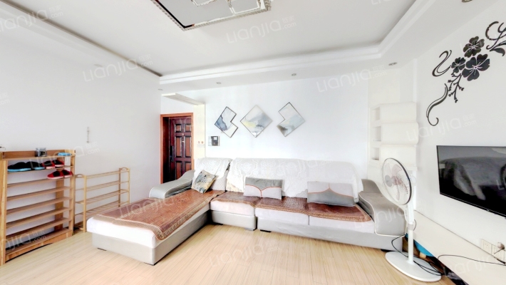 玺园南区二手房实景图