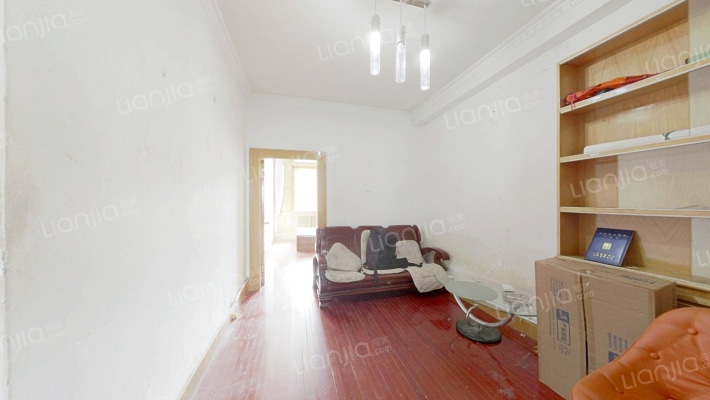 星海造船楼二手房实景图