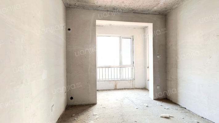 香邑溪谷 南北通透两居室 小区环境好 出行方便-客厅