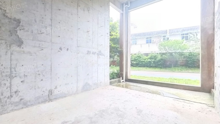 东方和园二手房实景图