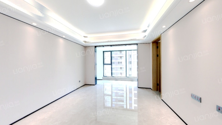 中海云锦西区二手房实景图