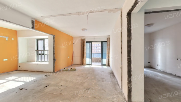 蔚蓝海岸二手房实景图