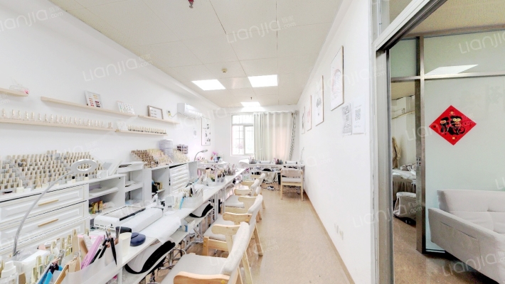 鑫新景地大厦二手房实景图