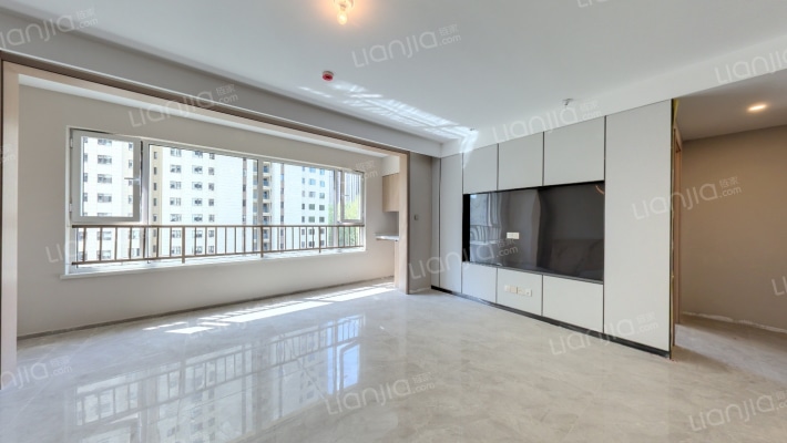 绿地新里城三期二手房实景图