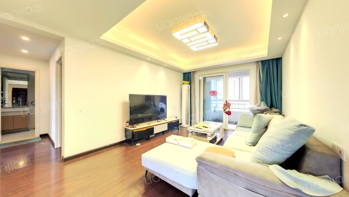 绿地香树花城派克公馆二手房实景图