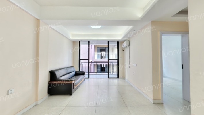 侨君府二手房实景图