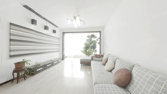 赛丽斯家园二手房实景图