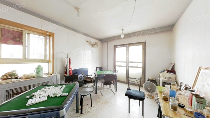 山西省气象局宿舍院区二手房实景图