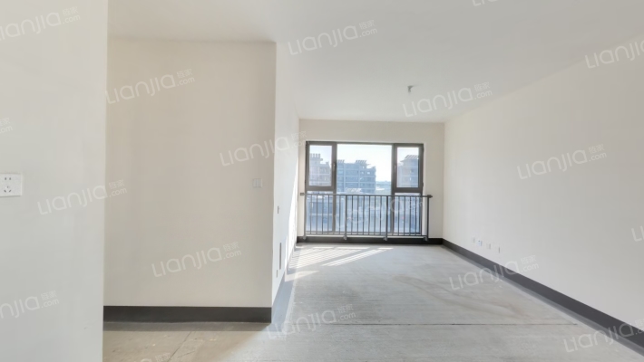 绿城·桂语听蘭二期二手房实景图