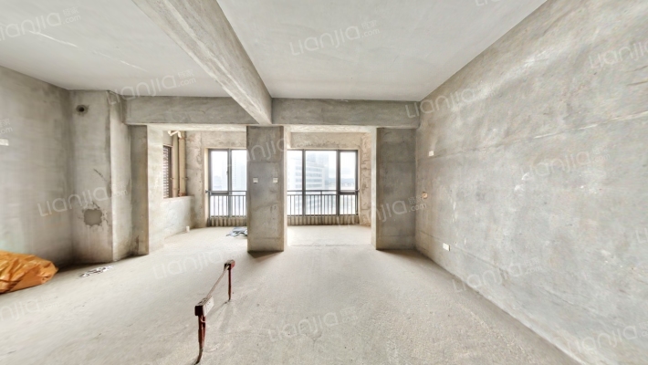 滨江One57二手房实景图