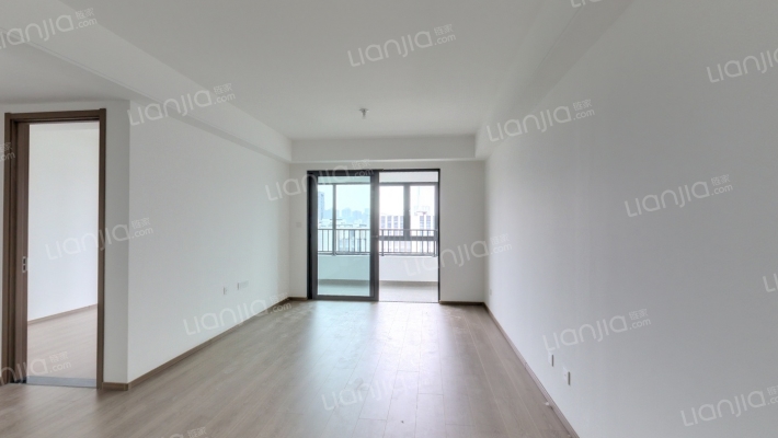 伟星印湖山二手房实景图