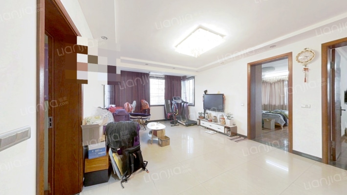 奔驰商厦二手房实景图