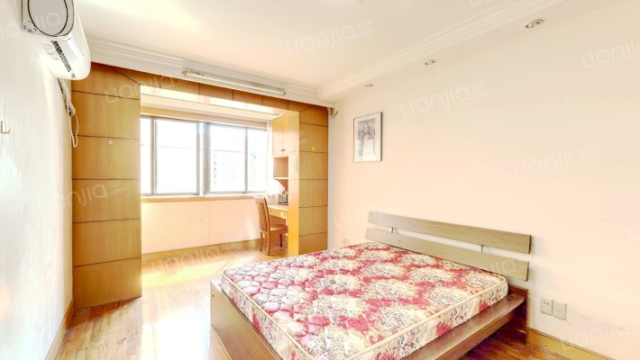 华利公寓二手房实景图