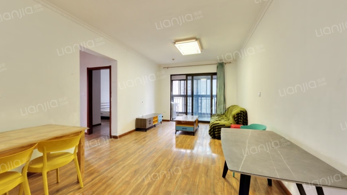 阅江华庭二手房实景图