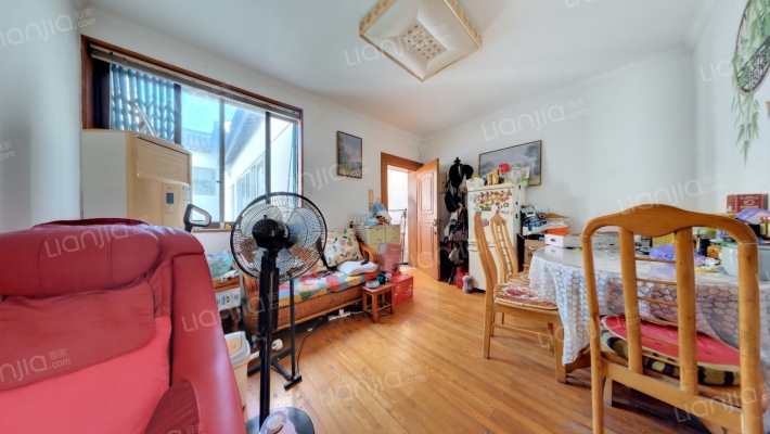 打线里二手房实景图