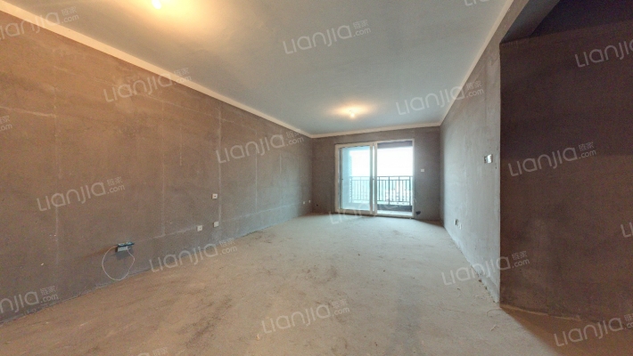 保利樾公馆二手房实景图