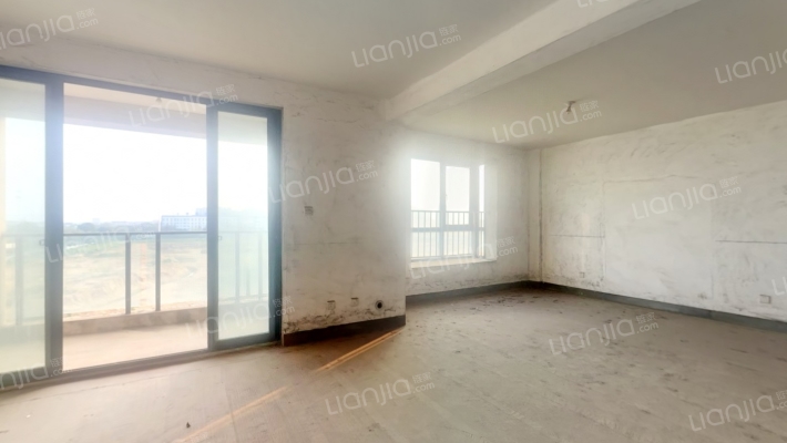 华鼎公馆二手房实景图